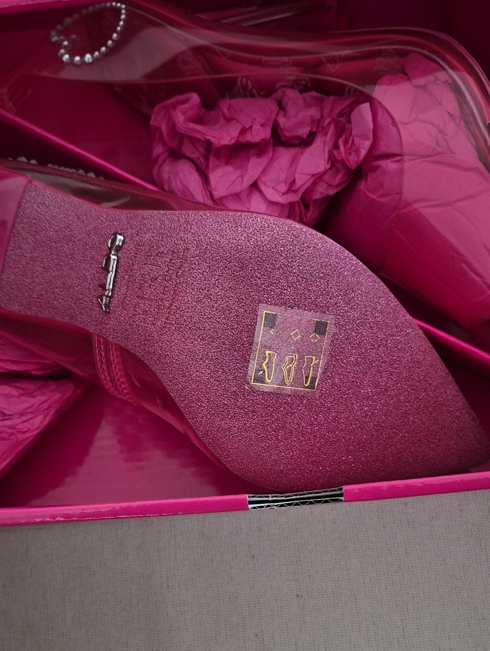 Barbie x ALDO Barbiestessy Collection Pink Translucent Pointed Toe Pumps 6 NEW - Picture 4 of 4